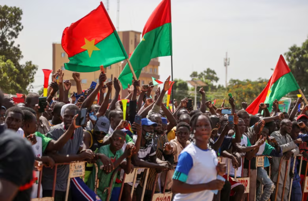 Burkina Faso : La désinformation numérique, nouvelle arme des impérialistes pour déstabiliser le pays
